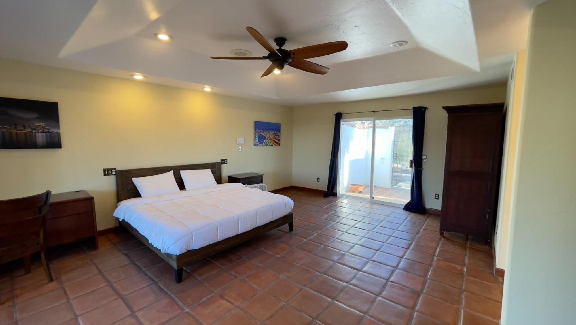 Private Home On 10 Acres - Heated Salt Pool & Jacuzzi, Mountain & City Views, Horseshoes, Basketball, Bbq, Golf Putting, Foosball, Croquet, Bose Stereo, White Cotton Bedding - Hilltop Hacienda, Pool Heat Optional Jamul エクステリア 写真