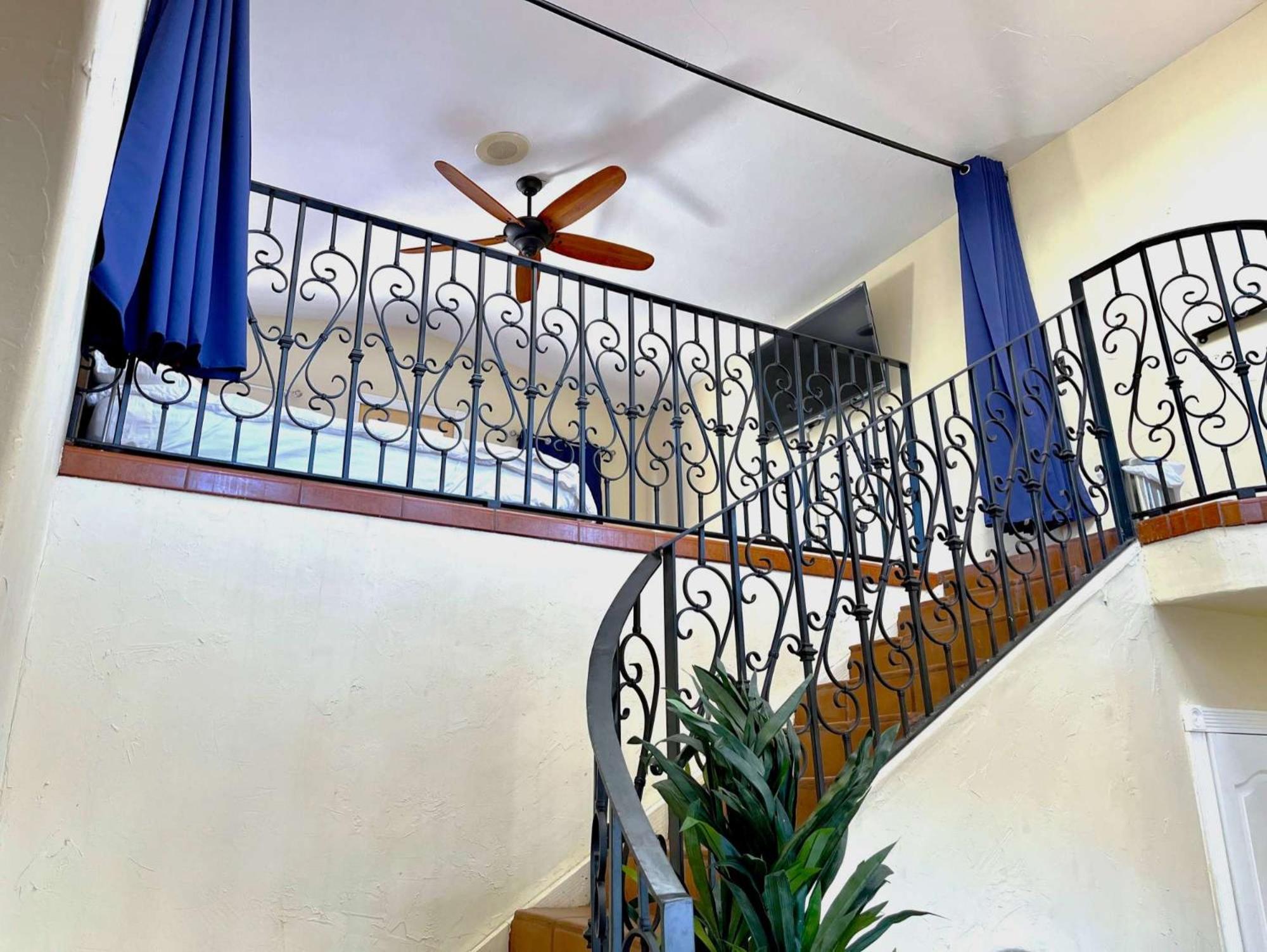 Private Home On 10 Acres - Heated Salt Pool & Jacuzzi, Mountain & City Views, Horseshoes, Basketball, Bbq, Golf Putting, Foosball, Croquet, Bose Stereo, White Cotton Bedding - Hilltop Hacienda, Pool Heat Optional Jamul エクステリア 写真